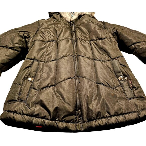 Girls Warm Puffer Jacket With Faux Fur Hood Star Print Size 7/8 - Picture 2 of 15